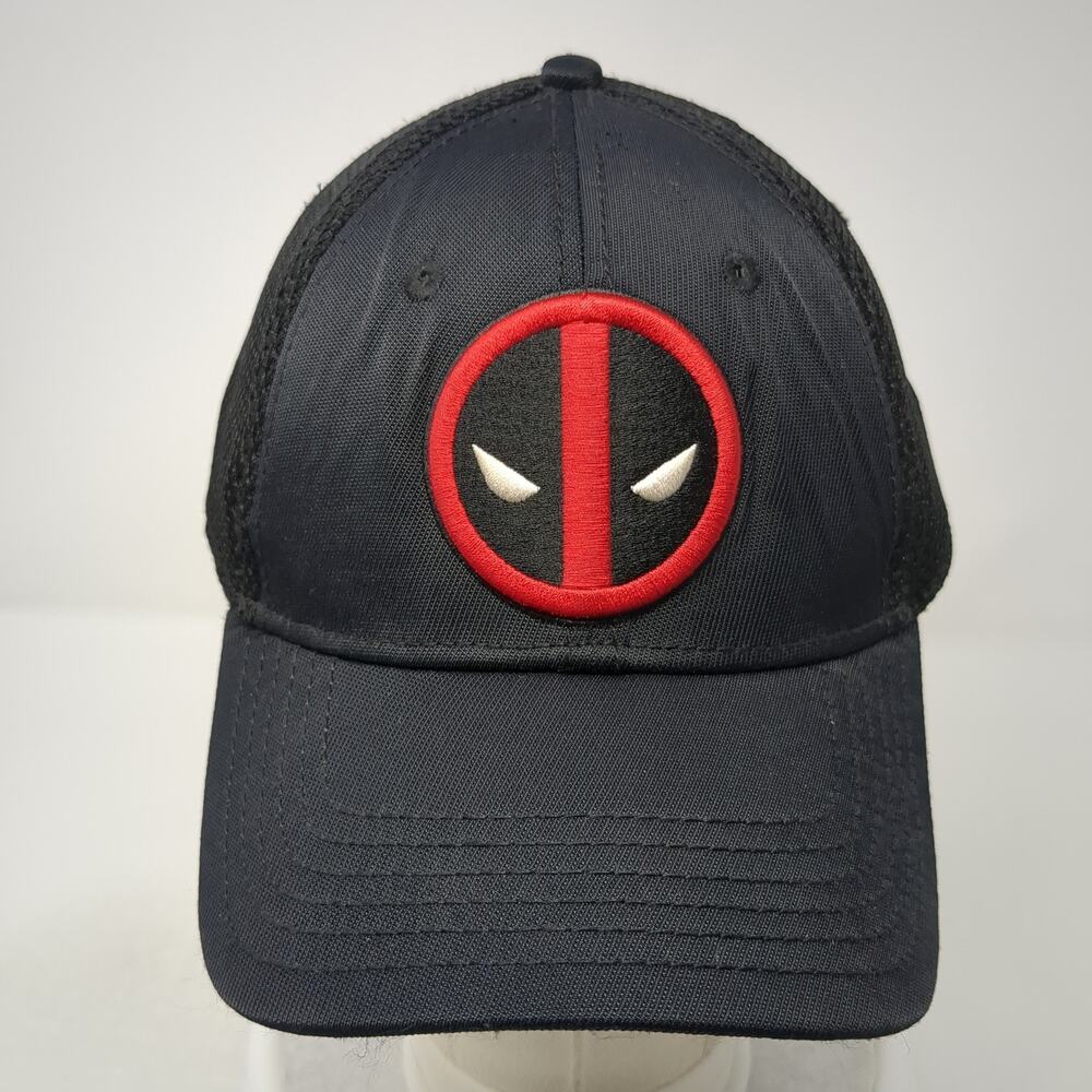Deadpool Logo Patch Fitted Baseball Hat Black One… - image 2